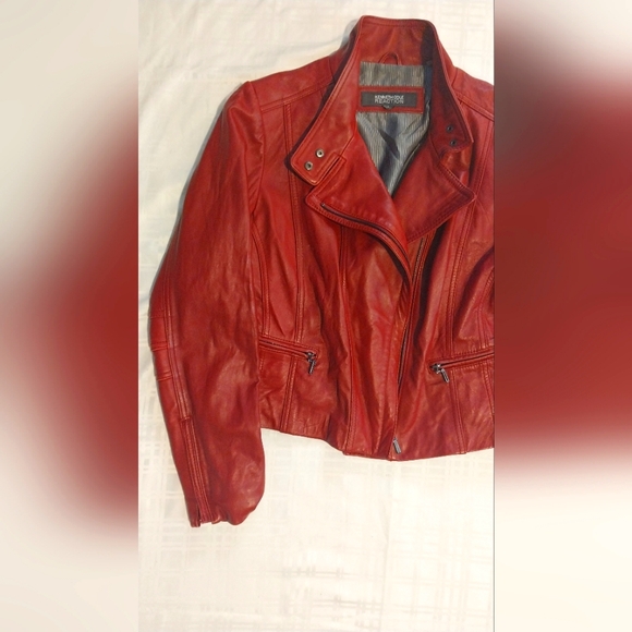 Sexy RED Kenneth Cole Reaction Jacket - Picture 3 of 3